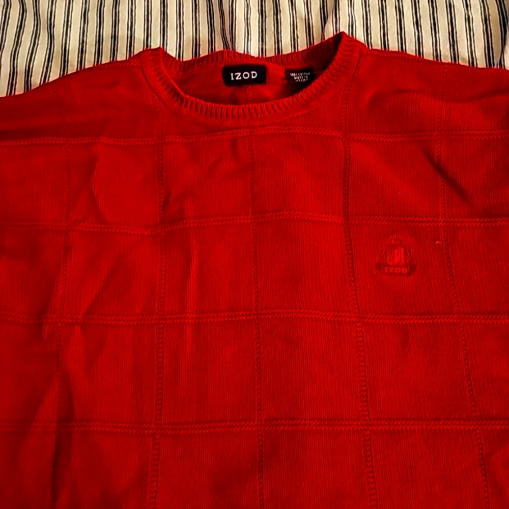 Izod sweater